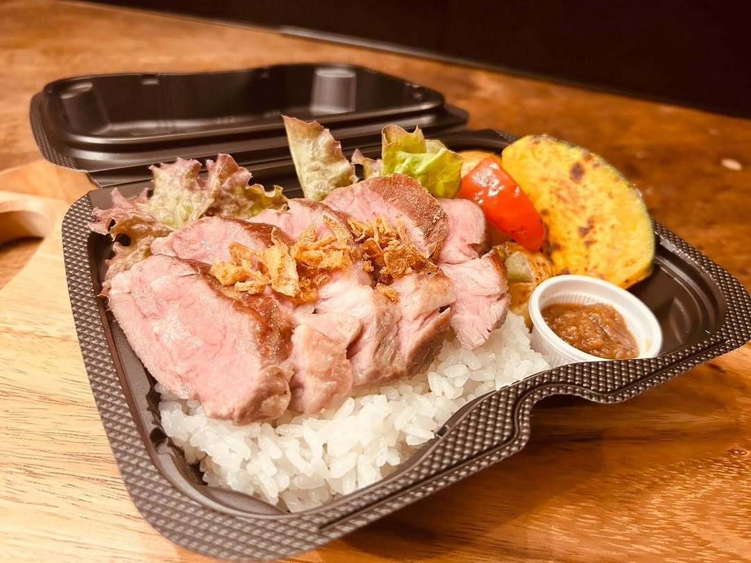 LAMB's TRUCK