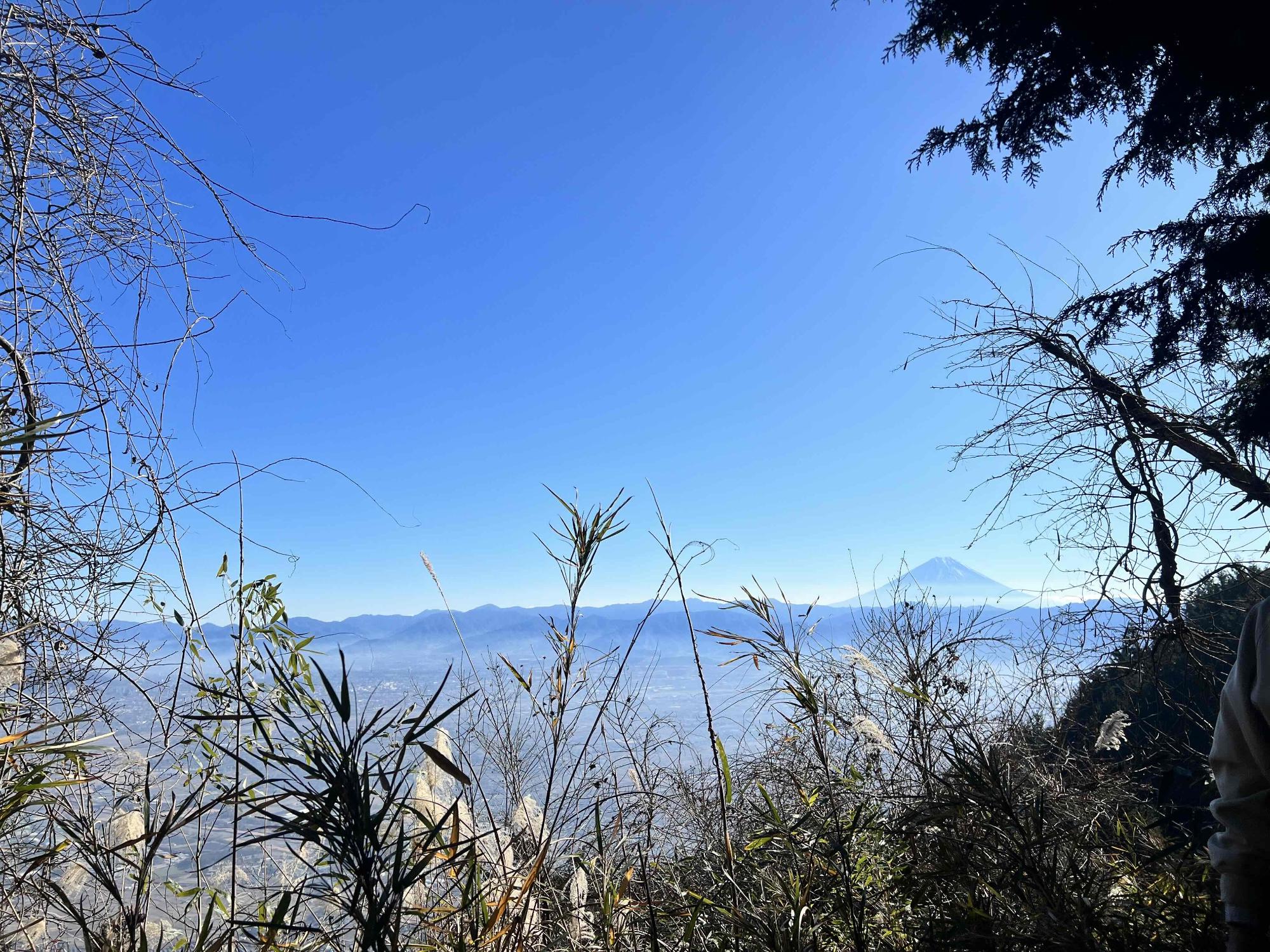 苗敷山穂見神社