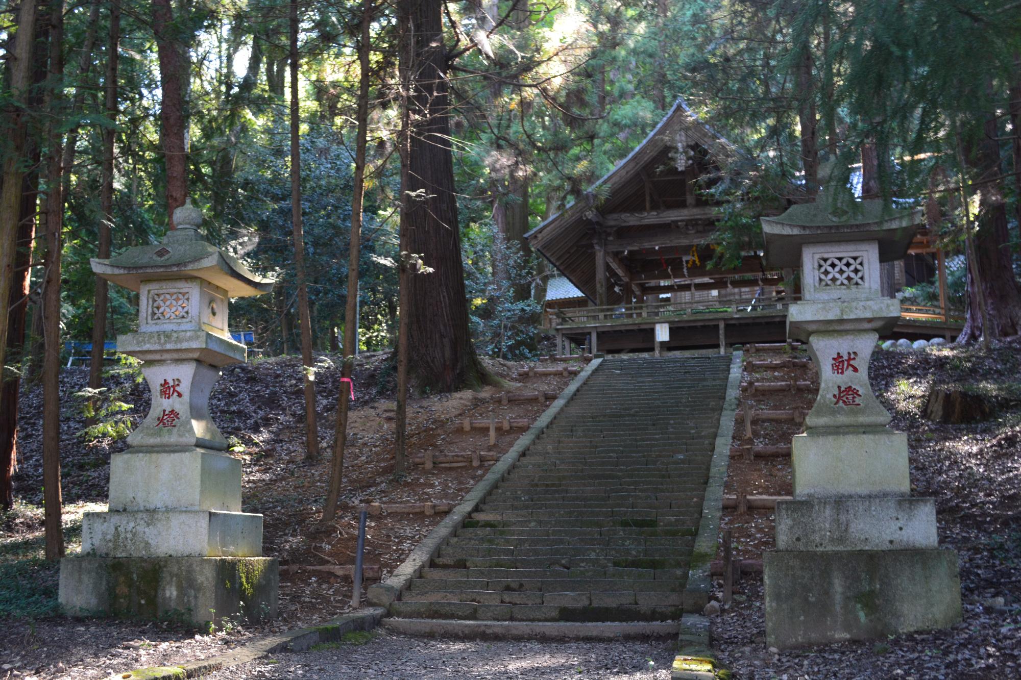 武田八幡宮の外観